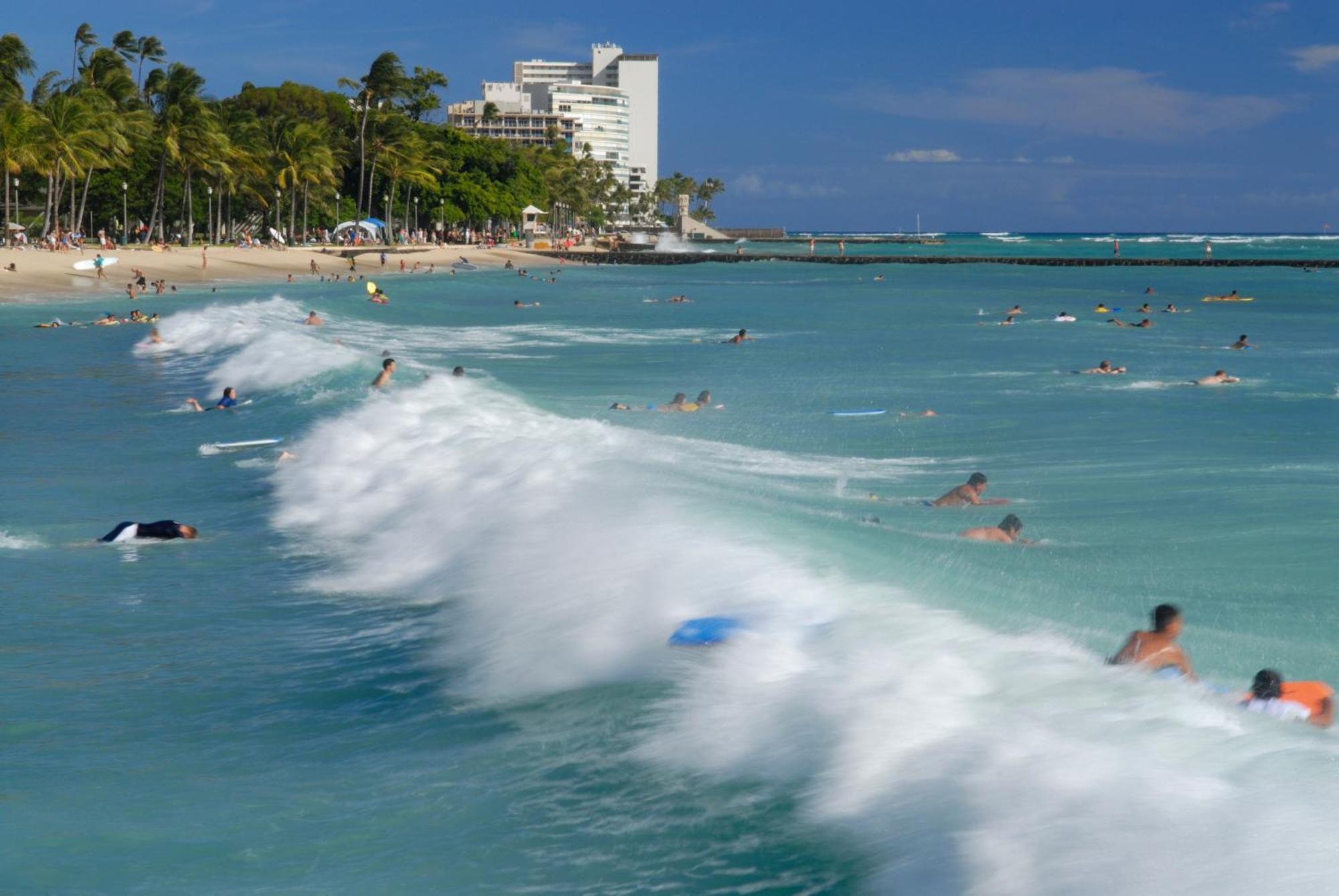 Renovated With City View At Aqua Palms Waikiki Honolulu Exterior foto